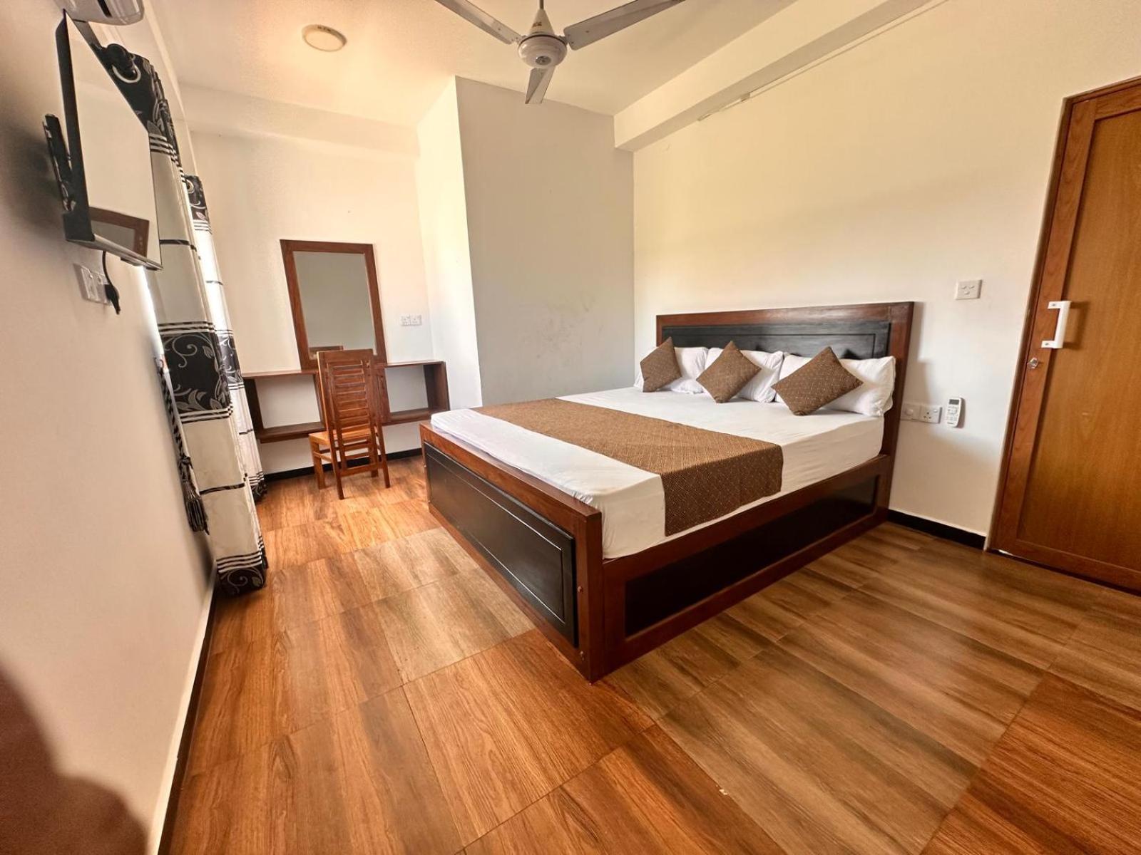 Holiday Villa Trincomalee Εξωτερικό φωτογραφία