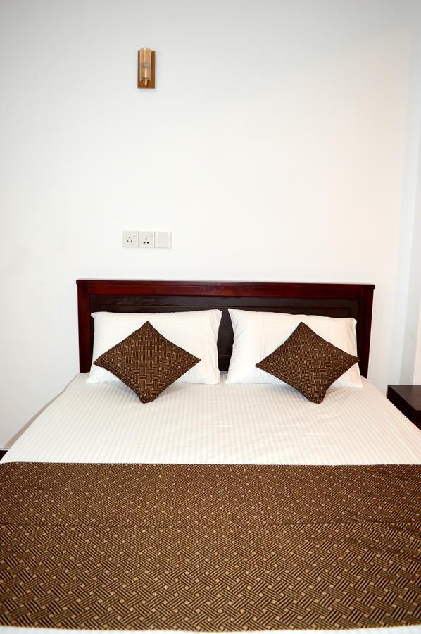 Holiday Villa Trincomalee Εξωτερικό φωτογραφία